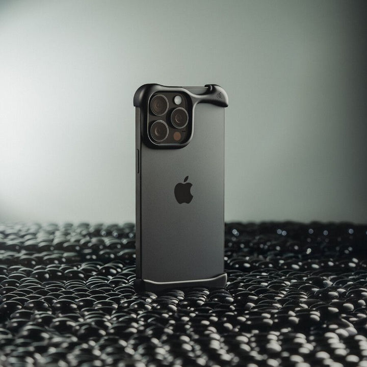 Husa de protectie din aluminiu pentru iPhone 16 Pro, Arc Pulse, Tip Bumper, Antisoc, Protectie Superioara
