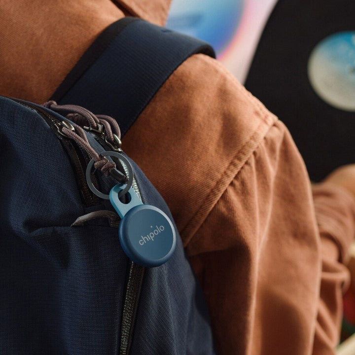 Localizator Bluetooth Chipolo LOOP, Autonomie 6 luni, Reincarcabil, Compatibil Apple si Android